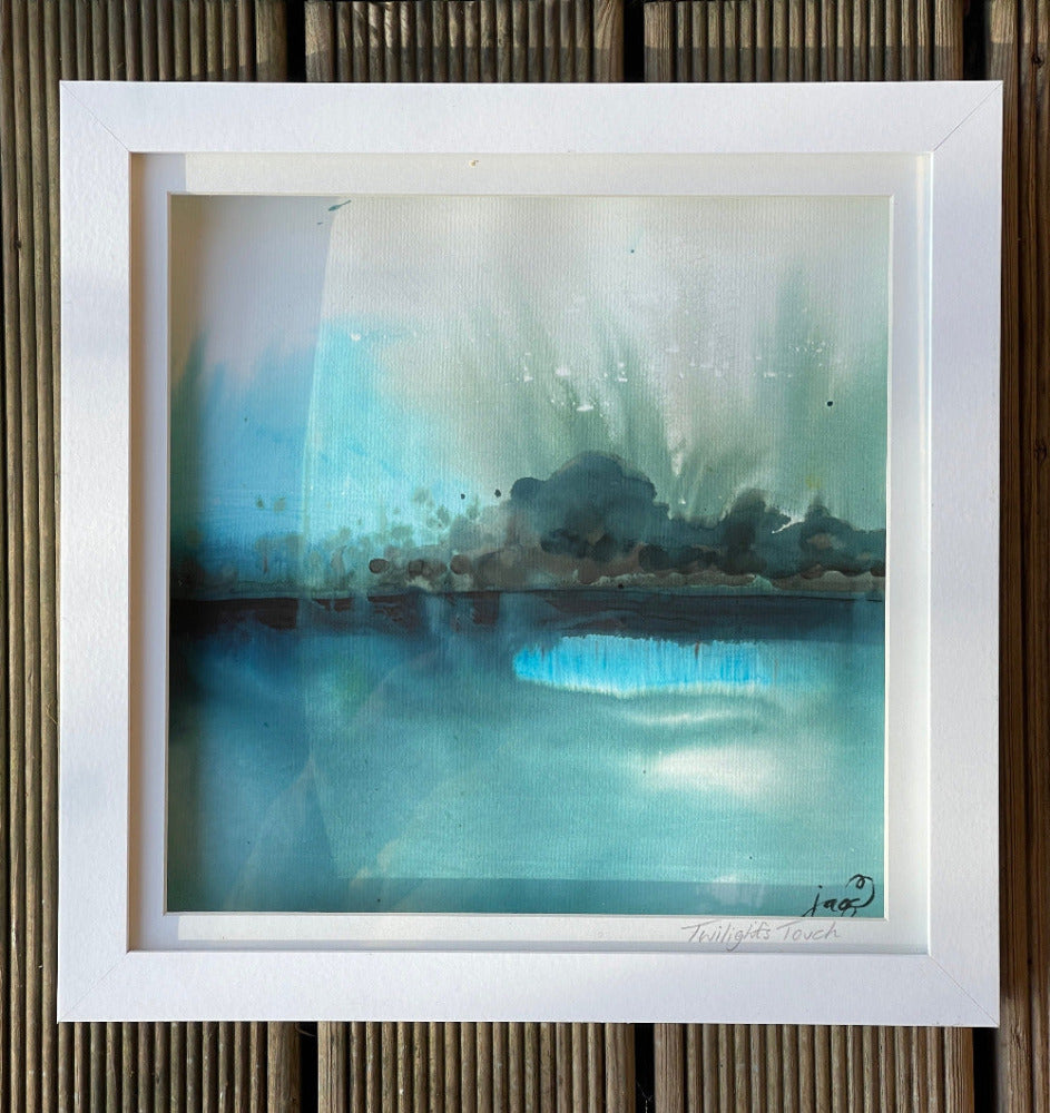 box frame to create 3D effect of landscape oainting on the estuary